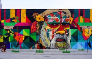 See the largest street art mural in the world (1)