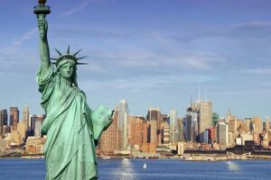 Statue of Liberty & Ellis Island new york-min
